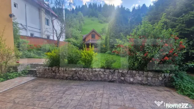 Vila in Moeciu de Sus - 12 camere teren 4780 mp - bonus 2000 - Moieciu (Brasov)