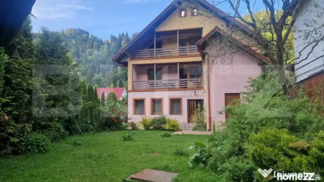 Vila in Moeciu de Sus - 12 camere teren 4780 mp - bonus 2000 - Moieciu (Brasov)