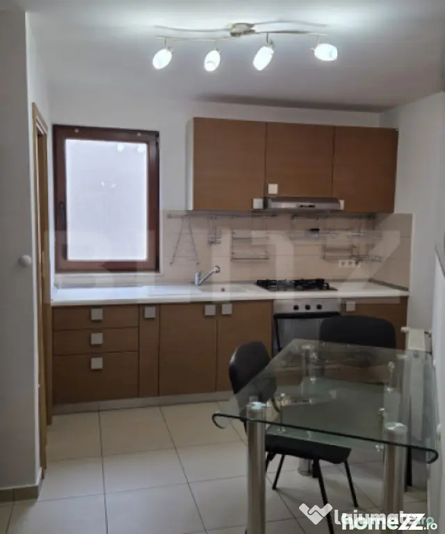 Apartament 3 camere, 2 băi, 100 mp – zona Dumbravita