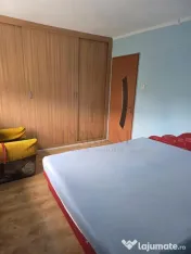 SAGULUI - ETAJ 2 - BLOC IZOLAT - 3 CAMERE - DEBARA - CENTRAL 
