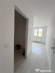 CASA INSIRUITA ( PE COLT ) - ZONA DE TOP - DORMITOR CU DRES 