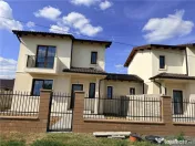 Duplex individual - toate utilitatile - zona excelenta - per 