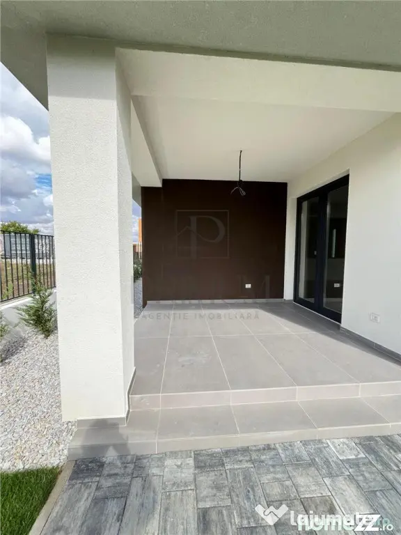 DUPLEX - Dumbravita - P 1 - 5 Camere - Zona excelenta - Fina