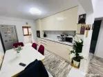 LIPOVEI - PARTER INALT - 3 camere - 2 bai - balcon - central