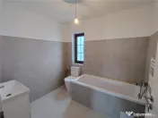 Duplex despartit prin camera tehnica - toate utilitatile- zo 