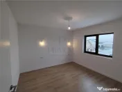 Duplex despartit prin camera tehnica - toate utilitatile- zo 