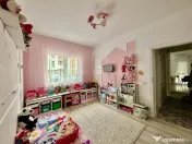 GIROC - 2 CAMERE - DECOMANDAT - MOBILAT SI UTILAT - ZONA BUN 