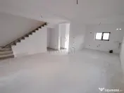 Duplex 5 camere - dormitor la parter - canalizare 