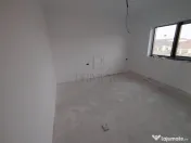 Duplex 5 camere - dormitor la parter - canalizare 
