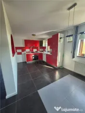 DUPLEX 5 CAMERE - ZONA LINISTITA - TOATE UTILITATILE - MOBIL 
