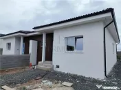 Duplex pe parter - zona linistita - acces facil 
