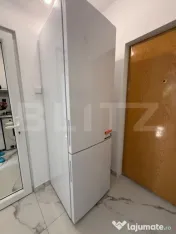 Apartament de inchiriat, in spatele Mall-ului, 2 camere, par 