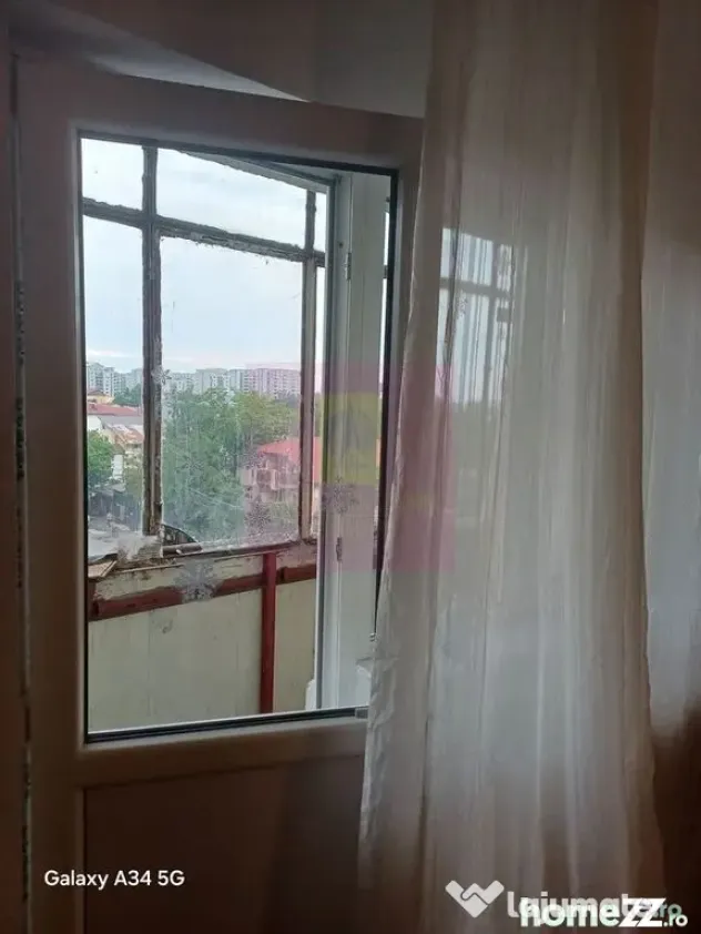 2 camere, Uverturii, zona Lujerului, zona Gorjului, Militari