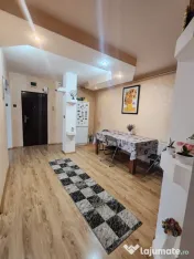 4 camere decomandat, etaj 1, Semiluna – mobilat și utilat 