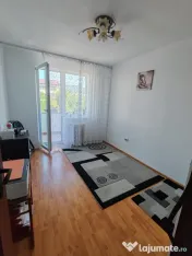 4 camere decomandat, etaj 1, Semiluna – mobilat și utilat 