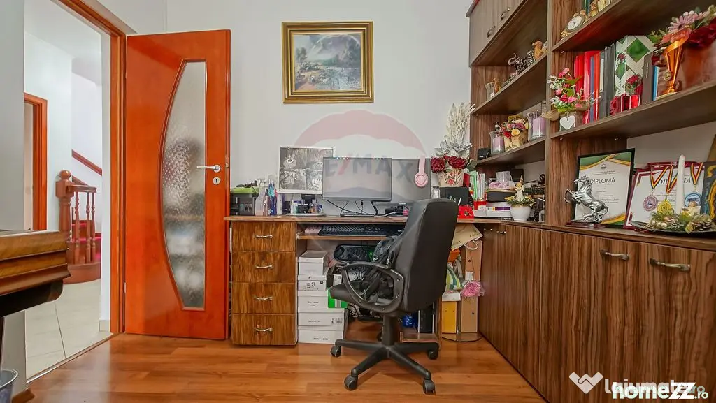 Comision 0%! Casa spațioasă Râșnov, zona case, str. H...