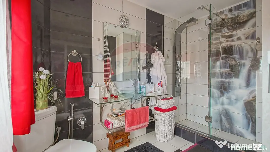 Comision 0%! Casa spațioasă Râșnov, zona case, str. H...