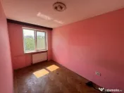 Apartament 3 camere, decomandat, 57 mp, zona Nicolae Titules 