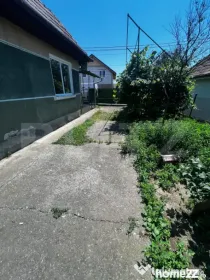 Casă individuală, 74 mp, teren 935 mp, zona Sâncraiu de M