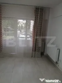Garsoniera/spatiu comercial de vanzare, parter inalt, 32 mp