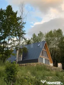 Cabană superbă 303 mp, 9 dormitoare – Colibița, ideală