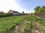 Teren cu acces facil la toate utilitățile lângă Bucur...