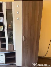 Mobilă de sufragerie 