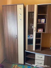 Mobilă de sufragerie 