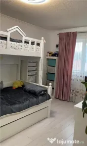 UMT - 2 CAMERE - ETAJ INTERMEDIAR - CENTRALA PROPRIE - MOBIL 