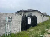 Casa parter, 129 m utili , 450 mp Malu Mare 