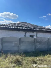 Casa parter, 129 m utili , 450 mp Malu Mare 