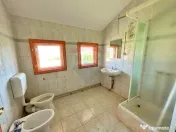 De vânzare „Casa Albă”, orașul Pecica, jud. Arad 