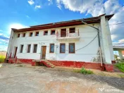 De vânzare „Casa Albă”, orașul Pecica, jud. Arad 