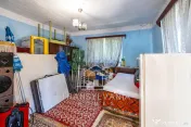 Casă 76mp cu teren de 3.463mp, sat. Vale, com. Aluniș