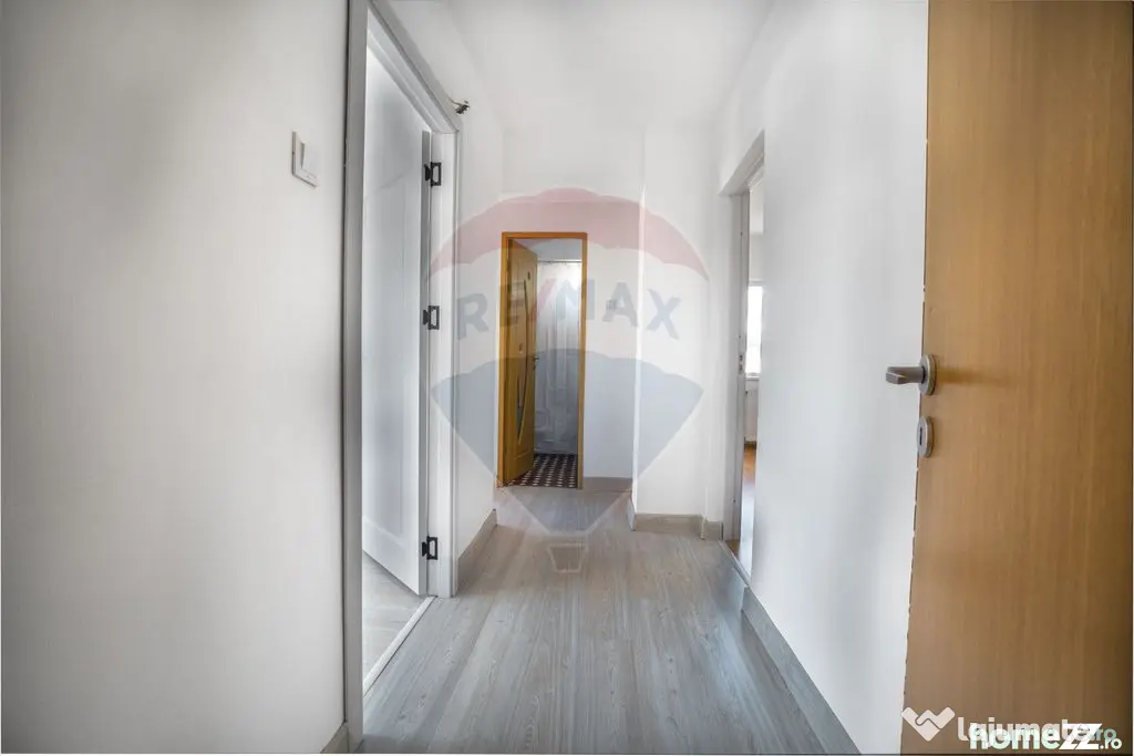 Apartament cu 4 camere de inchiriat |2 BAI | RACADAU| COM...