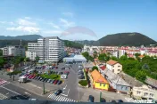Apartament cu 4 camere de inchiriat |2 BAI | RACADAU| COM...