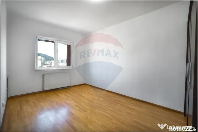 Apartament cu 4 camere de inchiriat |2 BAI | RACADAU| COM...