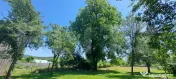 Proprietate cu potențial, casă + șură stejar și livadă 