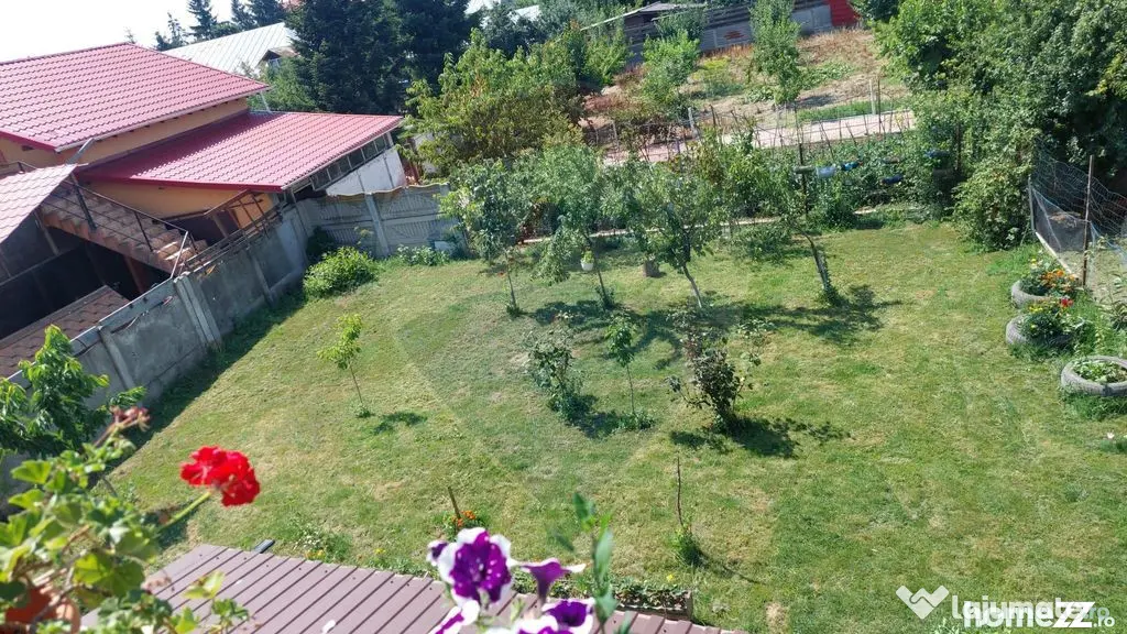 Casă / Vilă cu 6 camere de vânzare in Tartasesti, Damb...