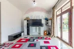 Casă / Vilă cu 6 camere de vânzare in Tartasesti, Damb...