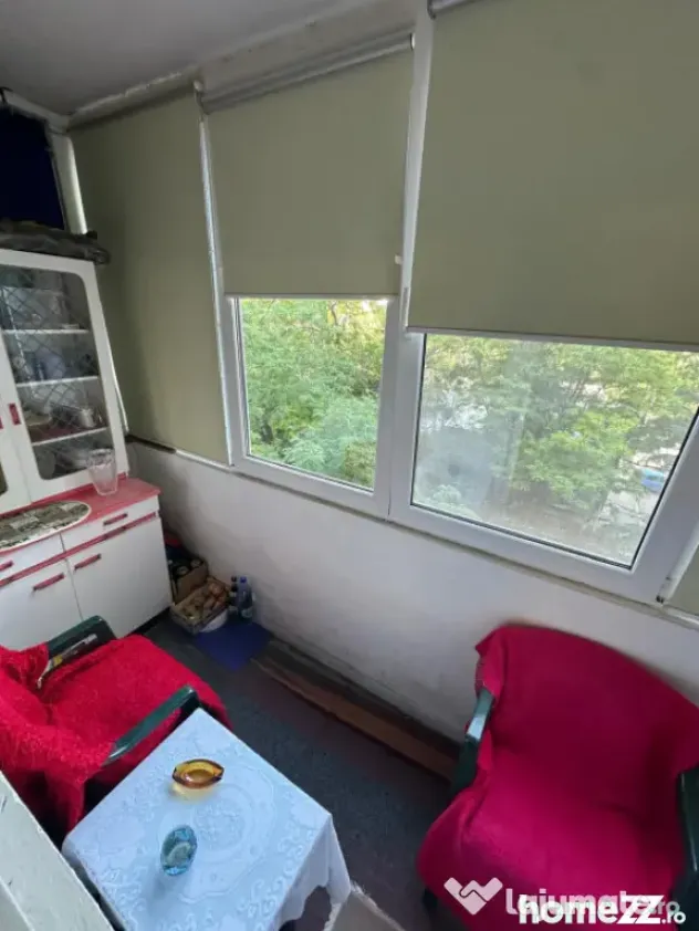 Apartament 3 Camere De Vanzare Tomis Nord - Constanța | 2 B