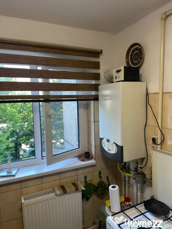 Apartament 3 Camere De Vanzare Tomis Nord - Constanța | 2 B