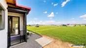 Teren 1.640 mp cu cabana moderna, foisor, gratar, atmosfera