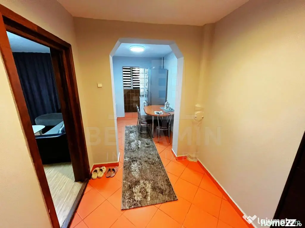 Apartament-2 Camere-Parter Inalt-60mp-2 Balcoane-Piata Va... - Craiova (Dolj)