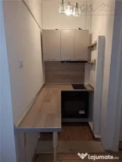 Apartament 2 camere la casa cu curte proprie Schei 