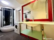 Apartament 2 camere la casa cu curte proprie Schei 