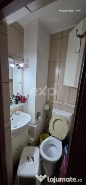Apartament 3 Camere cu Potențial Comercial/Birou | Parter c