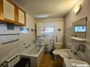 Vilă 6 camere, Păulești — vis-a-vis de parc, langa padure 