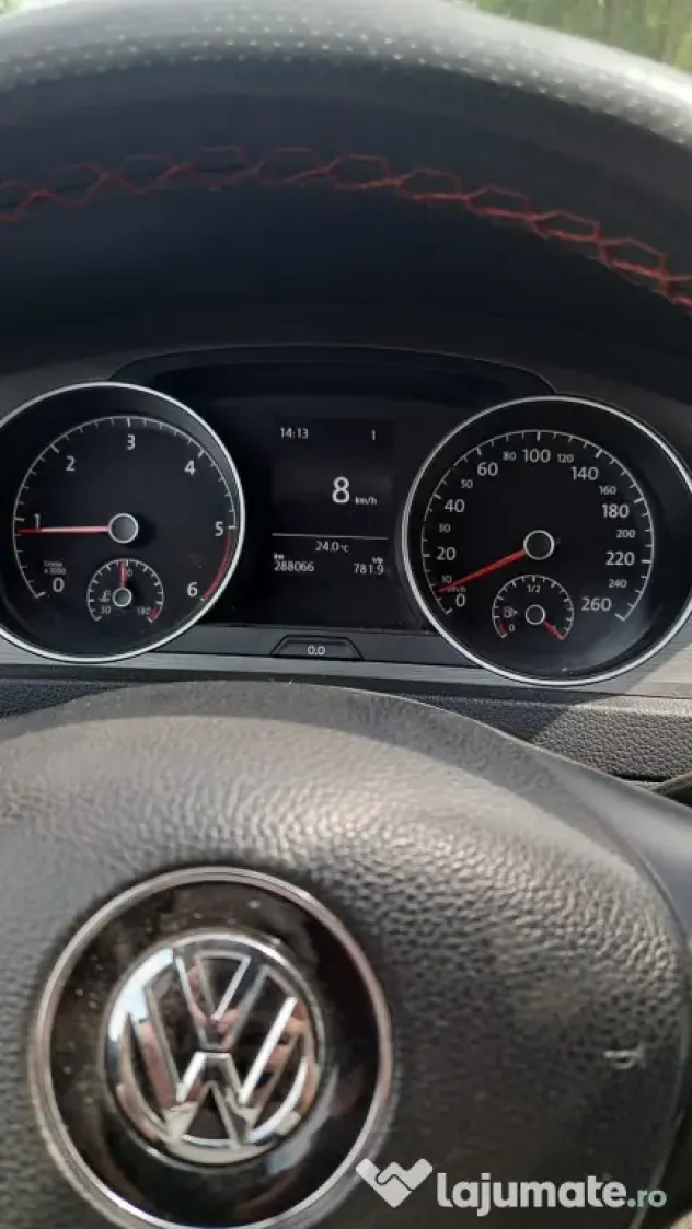 VW Golf 7 1.6 TDI 2015 | Manuală | AC | Pilot automat | Întreținut