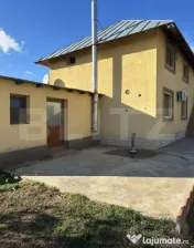 Casa superba de vanzare!